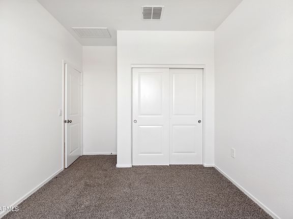 5th image of 1560 E SQUIRE Drive