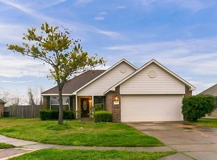 530 Arbor Green Ln, Rosenberg, TX 77469