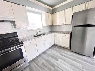 911 Byrne St APT 1, Houston, TX 77009