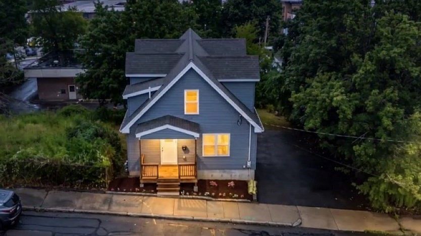 1st image of 22 Plymouth St