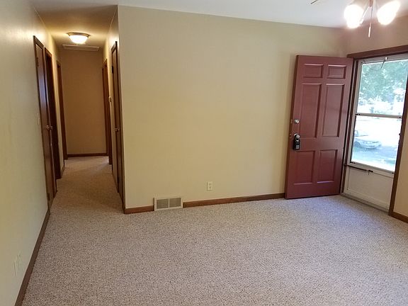 4th image of 2630 Colorado Ave