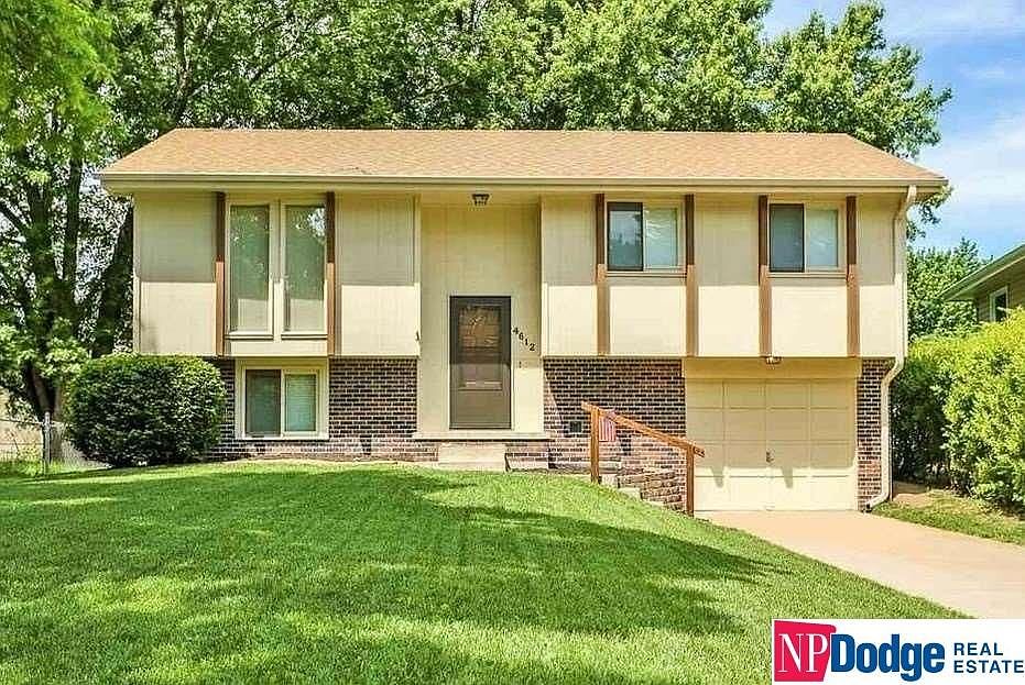 1st image of 4612 N 130th Avenue Cir