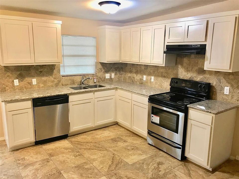 Upgraded Kitchen