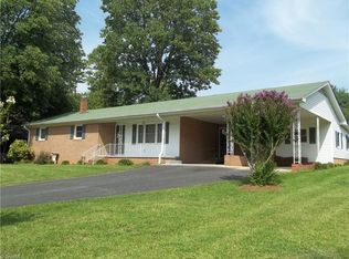 943 Maurine Dr, Asheboro, NC 27205