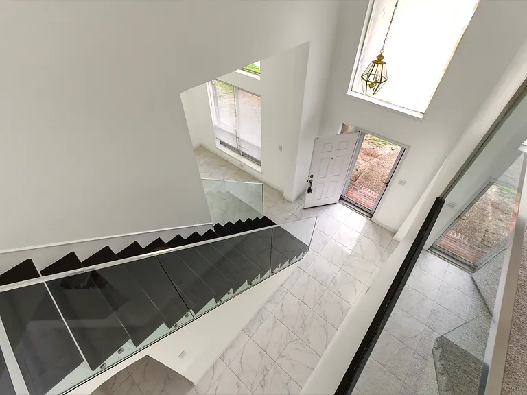 5001 Spicewood Dr — Photo 12