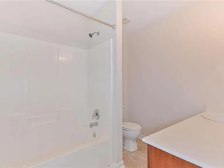 143 Linton Dr — Photo 13