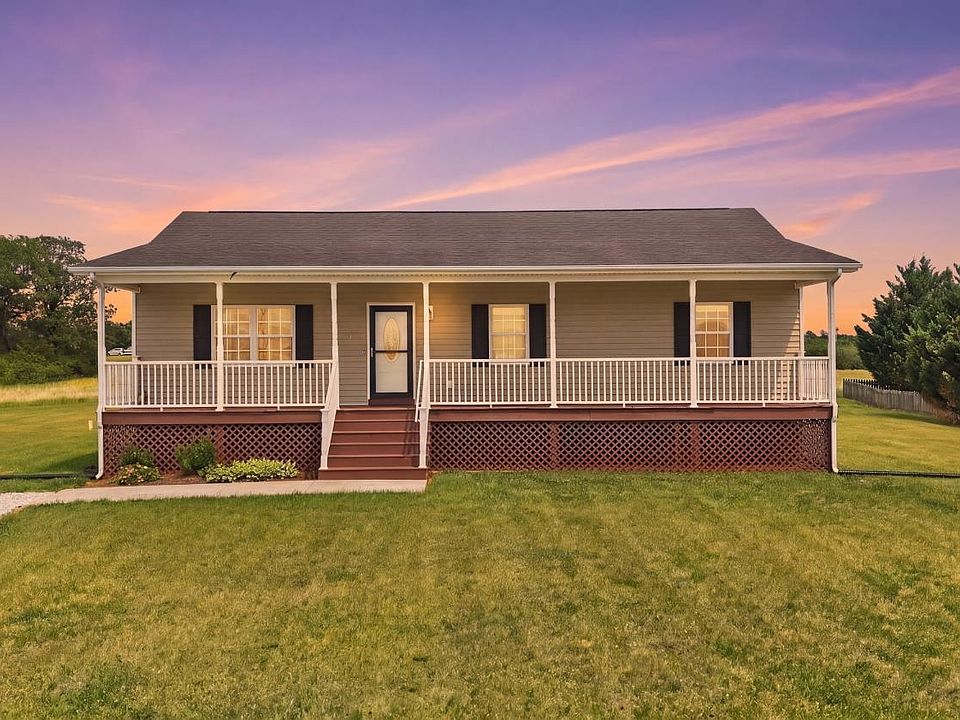 1st image of 109 View Ln