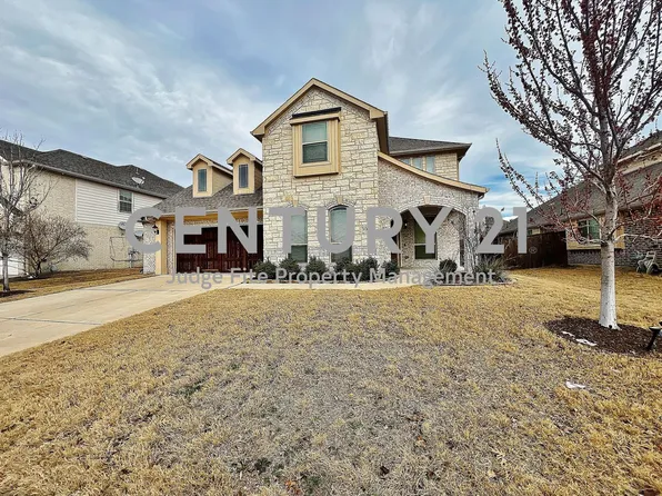 301 Autumnwood Dr, Mansfield, TX 76063