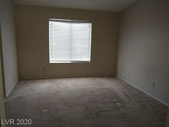 5th image of 7932 Esteem St