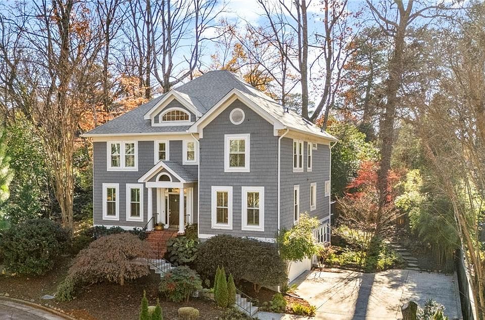 1st image of 685 Greystone Park NE