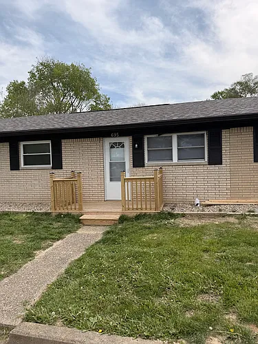 695 S Peterman Rd #695 Photo 1