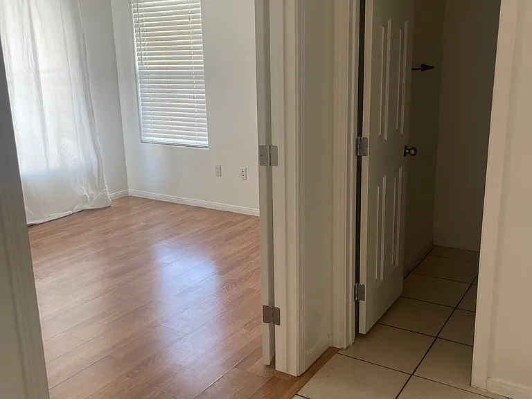 5619 Moccasin Point St — Photo 10