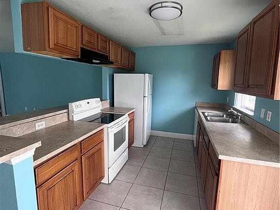 4th image of 188 Wilson Way NE