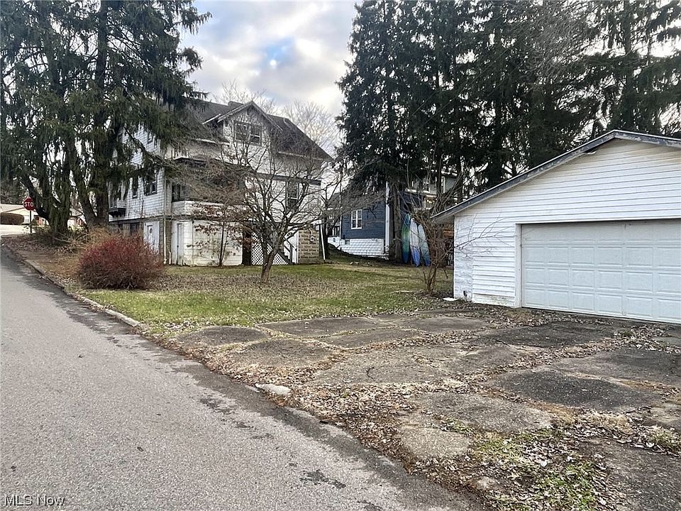 3709 Grand Central Ave, Vienna, WV 26105 Zillow