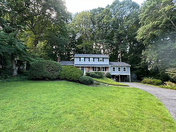 2nd image of 3514 Cobb Dr