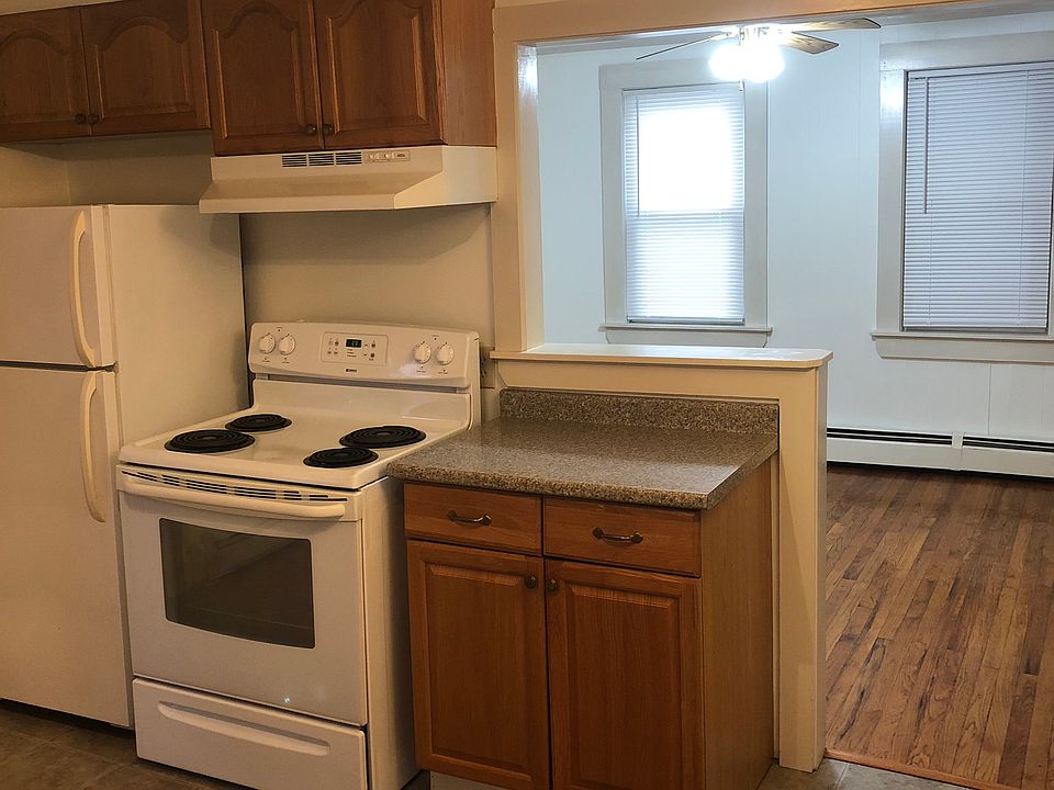1st image of 6 Middle St #102