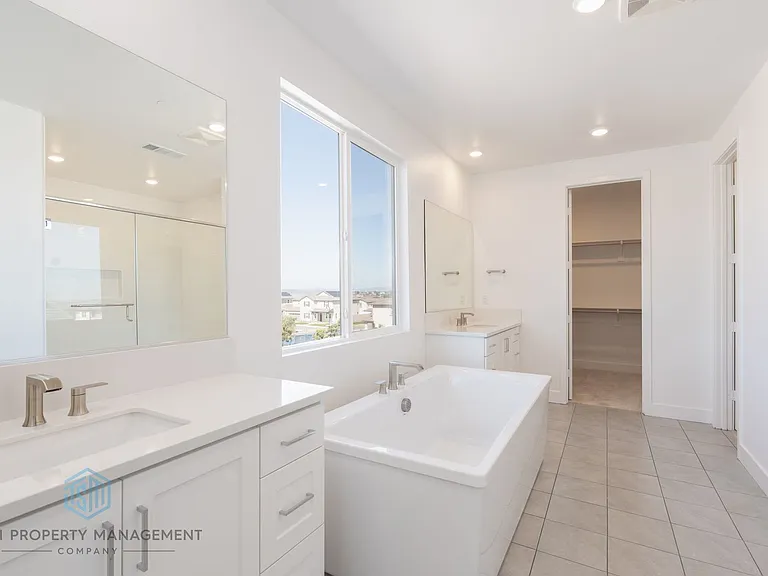 15437 La Subida Dr — Photo 14