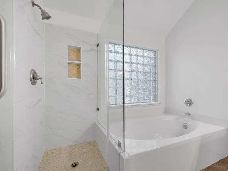 28223 Fantail Dr — Photo 12