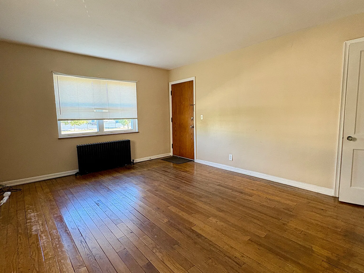 1 bed, 725 sqft, $995 — Photo 4