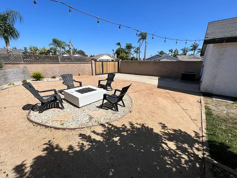 Jalepeno Ave — Photo 11