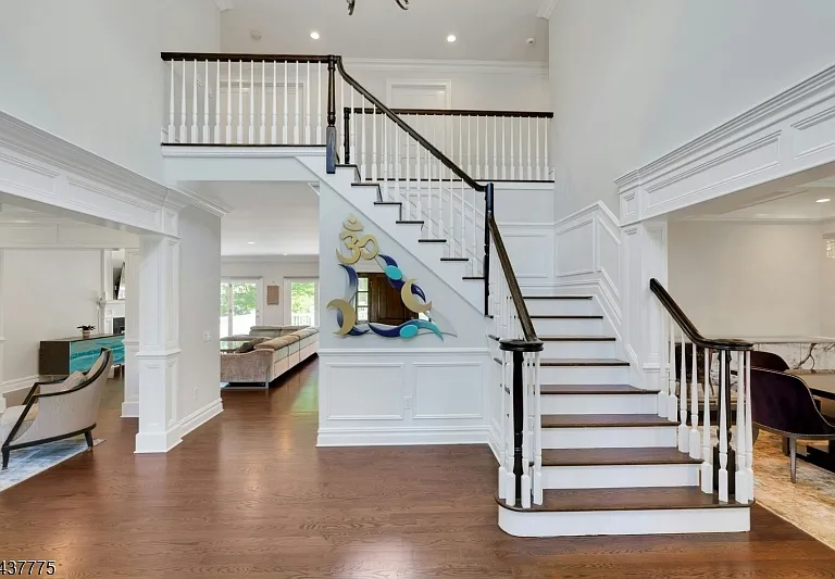 16 Exeter Rd — Photo 3