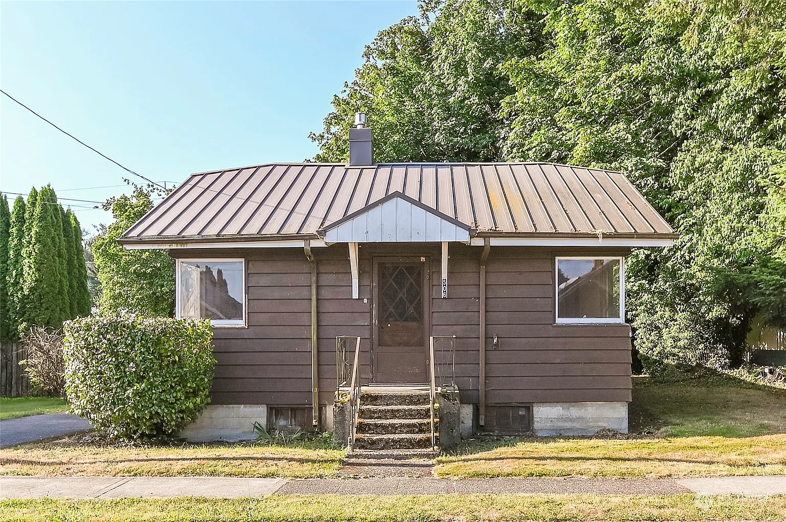 506 Alder Street photo 1