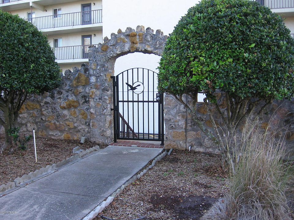 1st image of 100 Silver Beach Ave APT 224