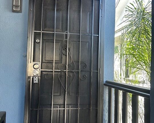 5th image of 36 Brooks Ave APT D