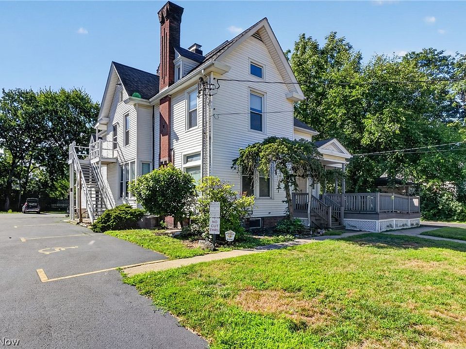 1st image of 225 Mentor Ave