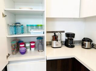 137 W 6th St APT 305, Long Beach, CA 90802