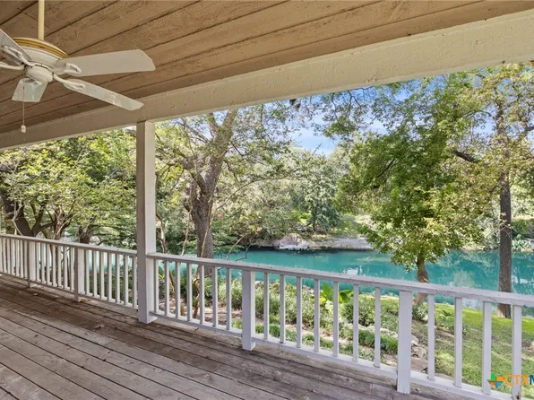 70 Guada Coma Dr, New Braunfels, TX 78130