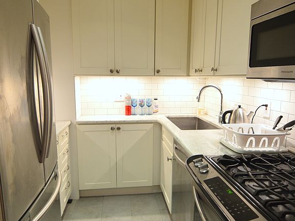 5th image of 85 8th Ave APT 1-F