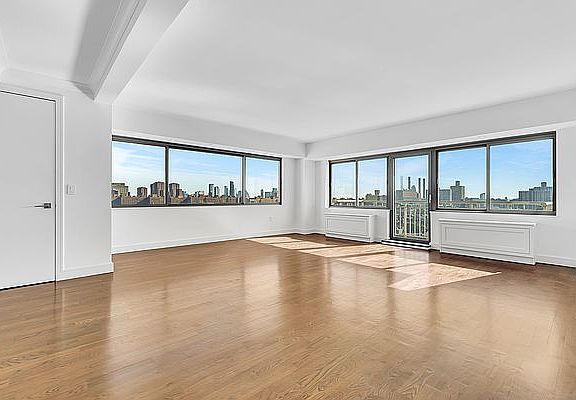 3rd image of 240 E 10th St APT 12A