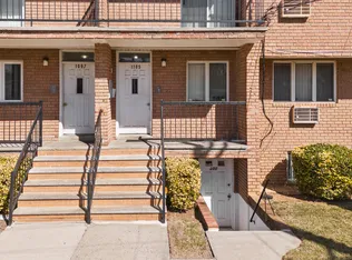 1105 East 93rd Street 203 image 1 of 12