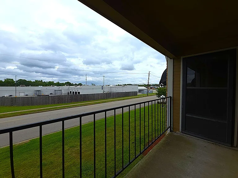 400 W South Town Dr #204 — Photo 31