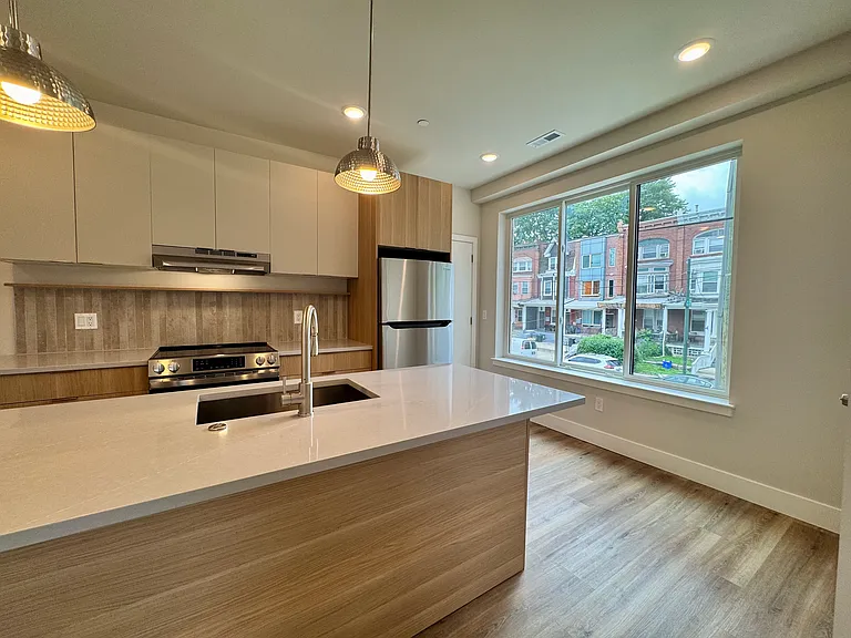 5222-24 Chester Ave #4 — Photo 11
