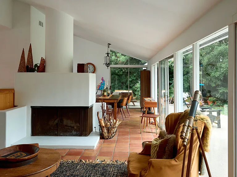6328 Frondosa Dr — Photo 25