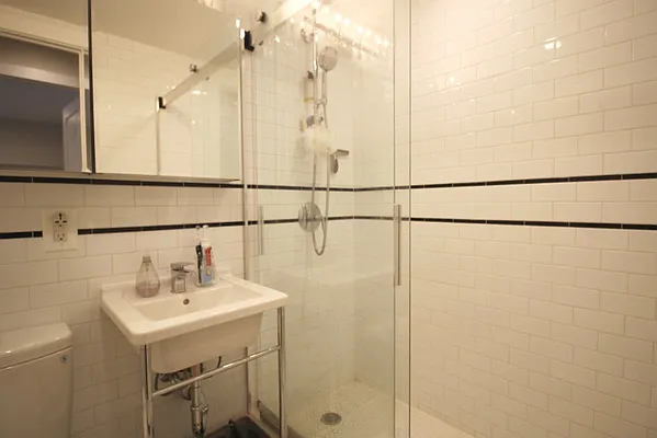 Rented by Bold New York | media 14