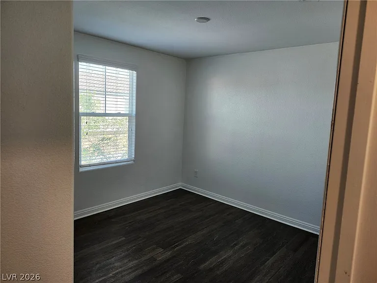 4547 Pencester St — Photo 13