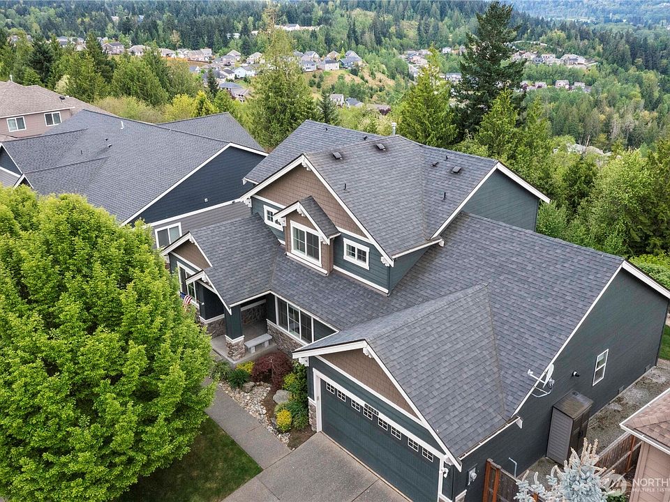 1st image of 10505 174th Avenue E