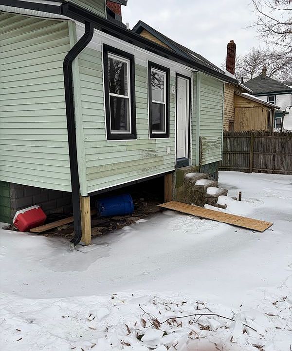 2nd image of 314 W Peach St