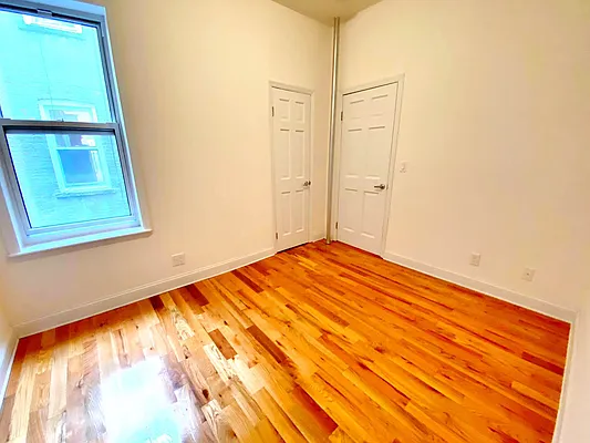 Rented by Douglas Elliman | media 36