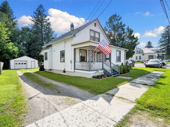 25 Cavalli St, Dolgeville, NY 13329