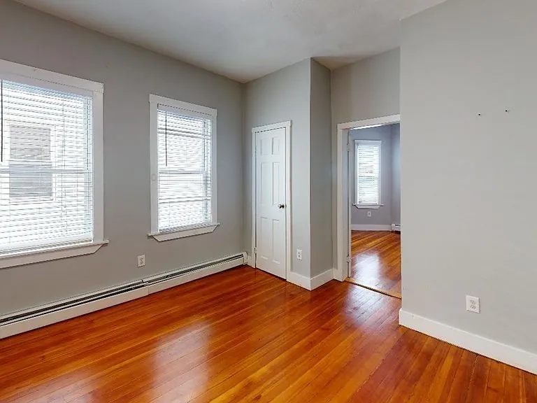 157 Webster Ave #2 — Photo 2