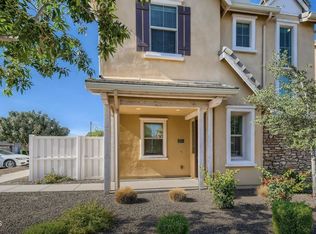 2275 S Agnes Ln, Gilbert, AZ 85295