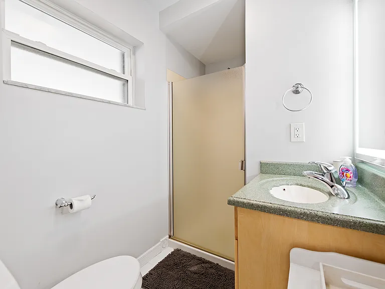 3298 N Dixie Hwy — Photo 12