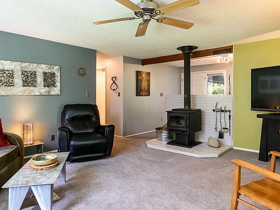 4th image of 13713 280th Ave NE