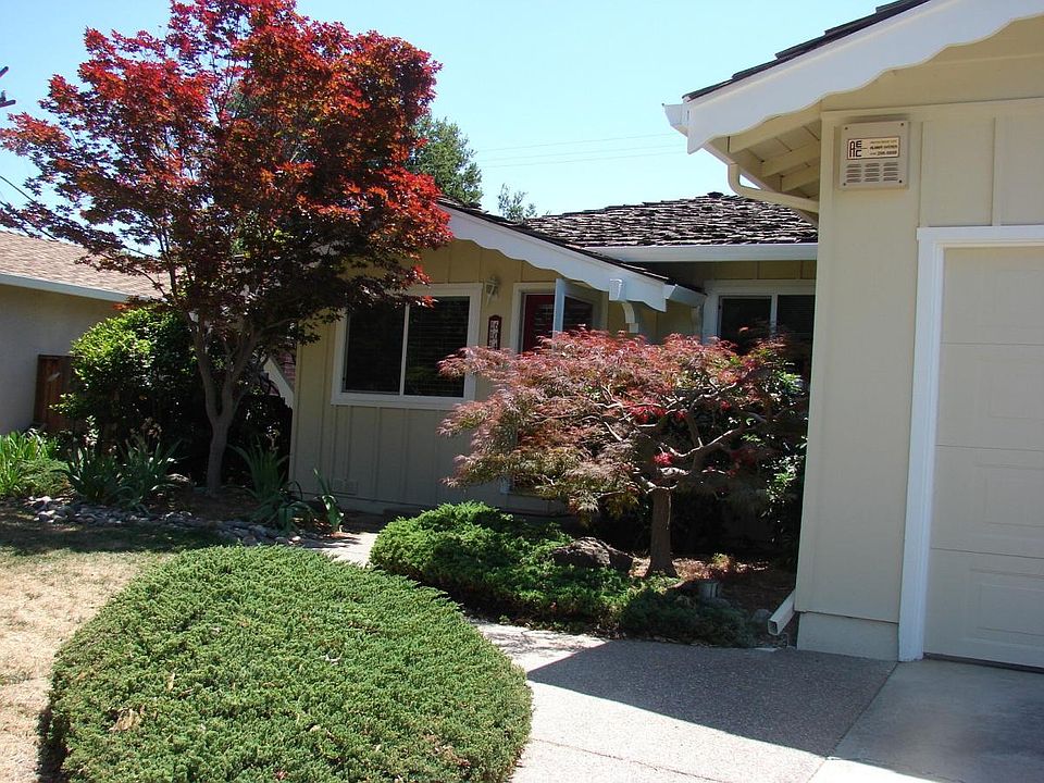 1st image of 6046 Countess Dr