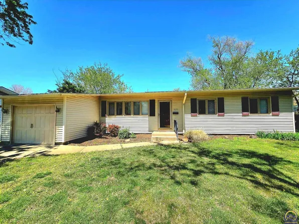 5630 SW 17th Ter, Topeka, KS 66604