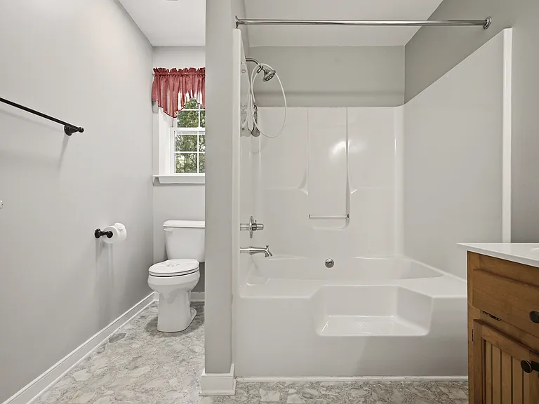 4908 Stoney Creek Pkwy — Photo 30